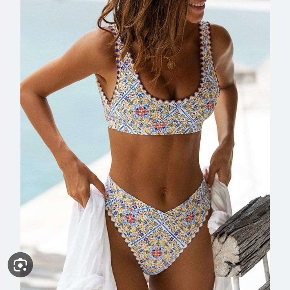 Bydee Australia Bikini Top ONLY in Sicilia Print